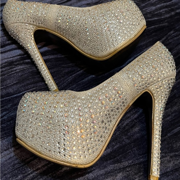 Shrek silver bling shimmery gem stone Rhinestone heels formal attire to shine on - Picture 6 of 16